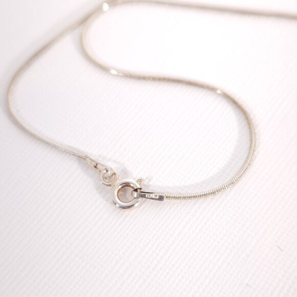 Amethyst Pendant Necklace Pre-Loved - Picture 5 of 10